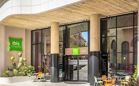 Ibis Styles st Pauls Bay Malta